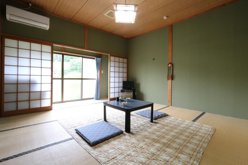 Minshuku Shiroyama Hotel Taketa Bagian luar foto